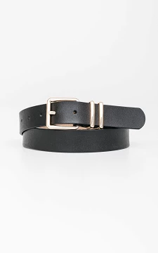 Leather belt with a square buckle | Black Gold | Guts & Gusto