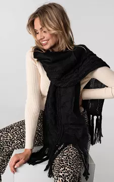 Scarf with fringes | Black | Guts & Gusto