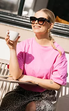 Basic t-shirt with round neck | Pink | Guts & Gusto