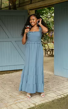 Maxi dress with smocked detail | Light Blue | Guts & Gusto