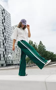 Trousers with stripes | Green White | Guts & Gusto