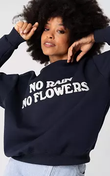 Sweater with embroidered text | Dark Blue White | Guts & Gusto