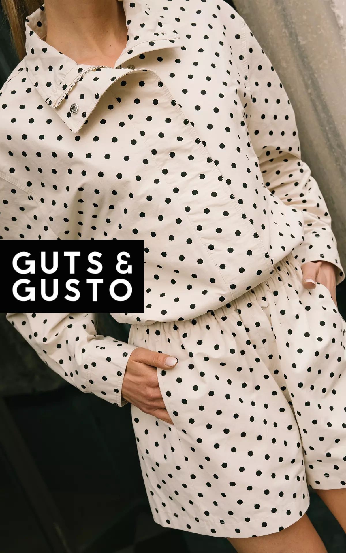 Stippen jas - Creme Zwart | Guts & Gusto | GUTSGUSTO.COM